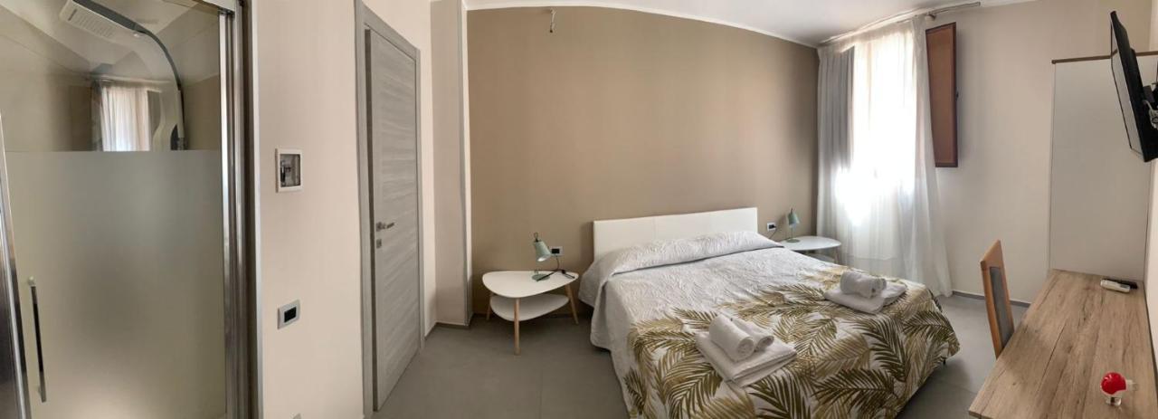 Albergo Piazza Risorgimento Porto Cesareo Exterior photo
